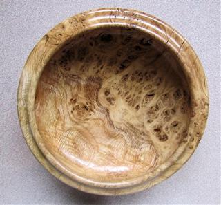 Chris Withall's commended burr oak bowl